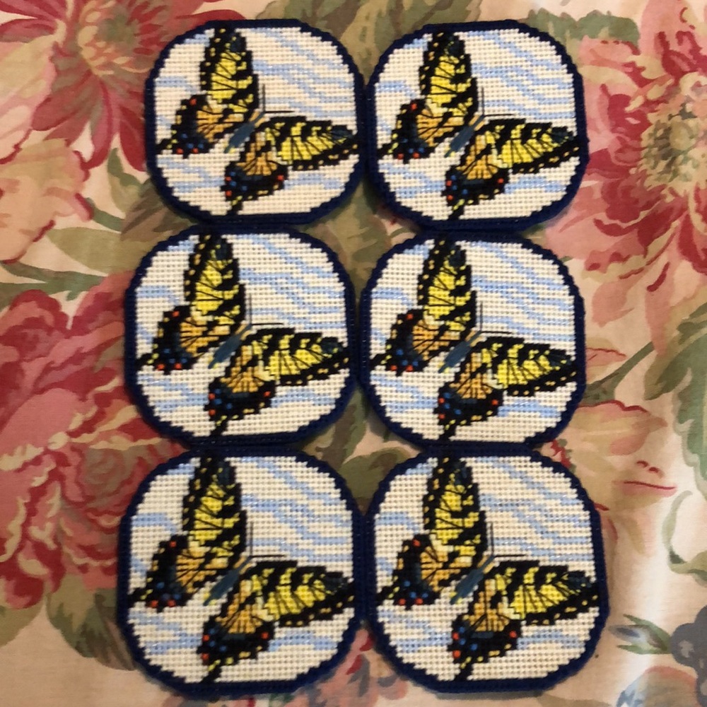 Vintage MONARCH BUTTERFLY Needlepoint in Clouds on Felt COASTER Set-of-6 4”x4” - Picture 2 of 16